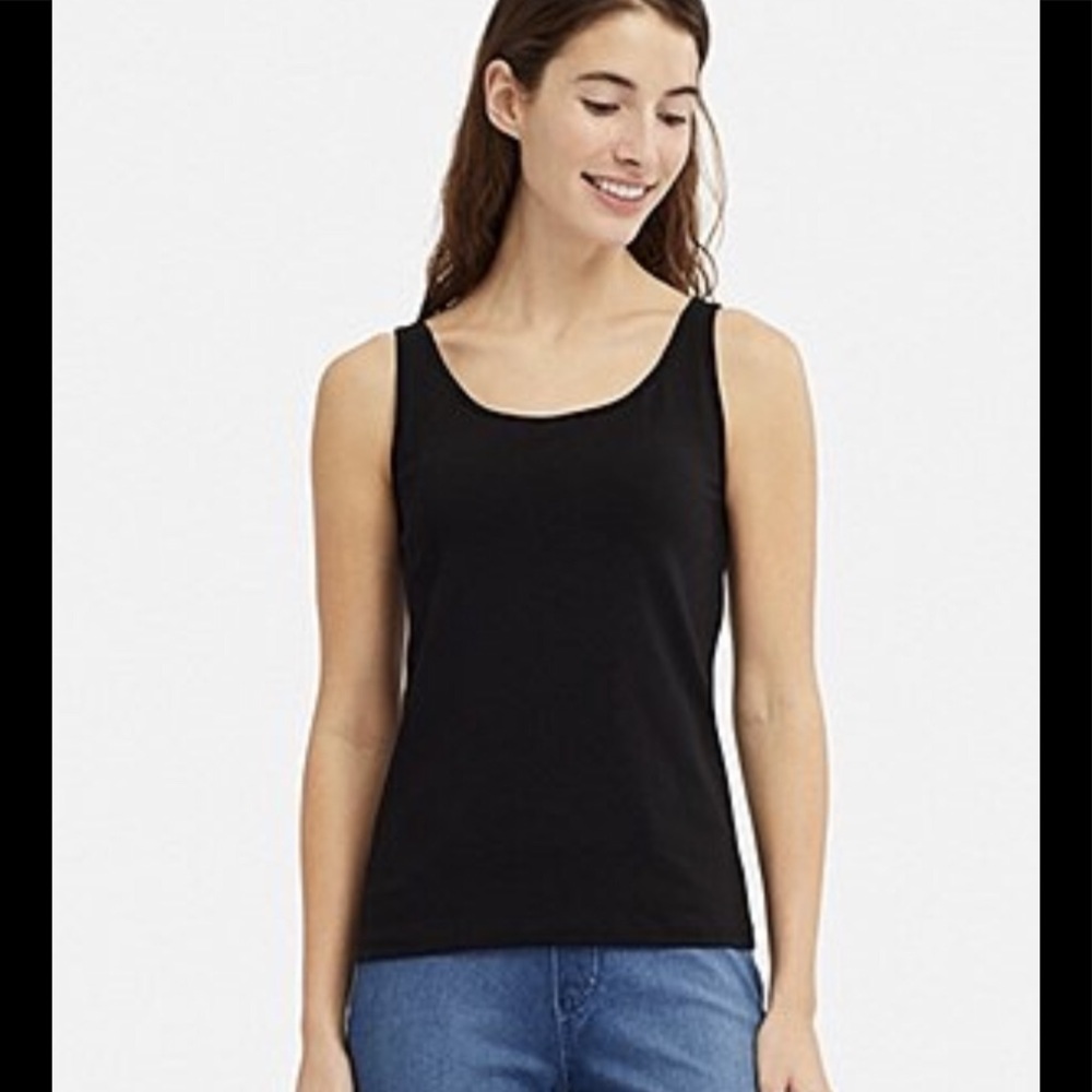 Uniqlo built in bra tank